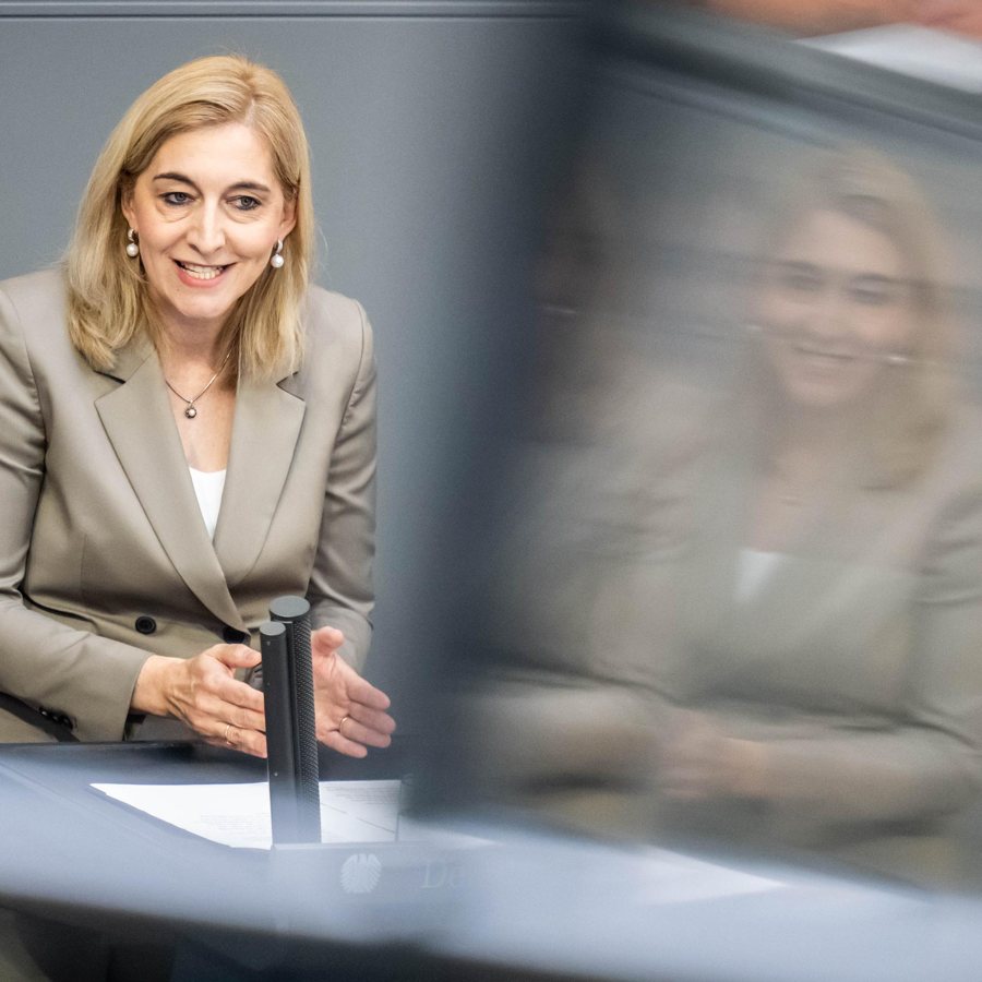 Gesundheitsministerin Warken wirbt kurz vor Abstimmung erneut für GKV-Reform