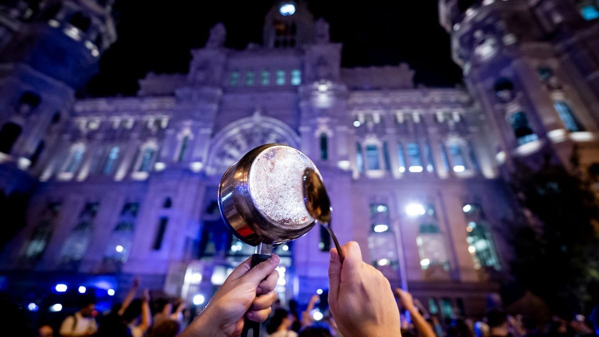 Spaniens Regierung in der Krise: Parlament lehnt Mieterschutz-Dekrete ab