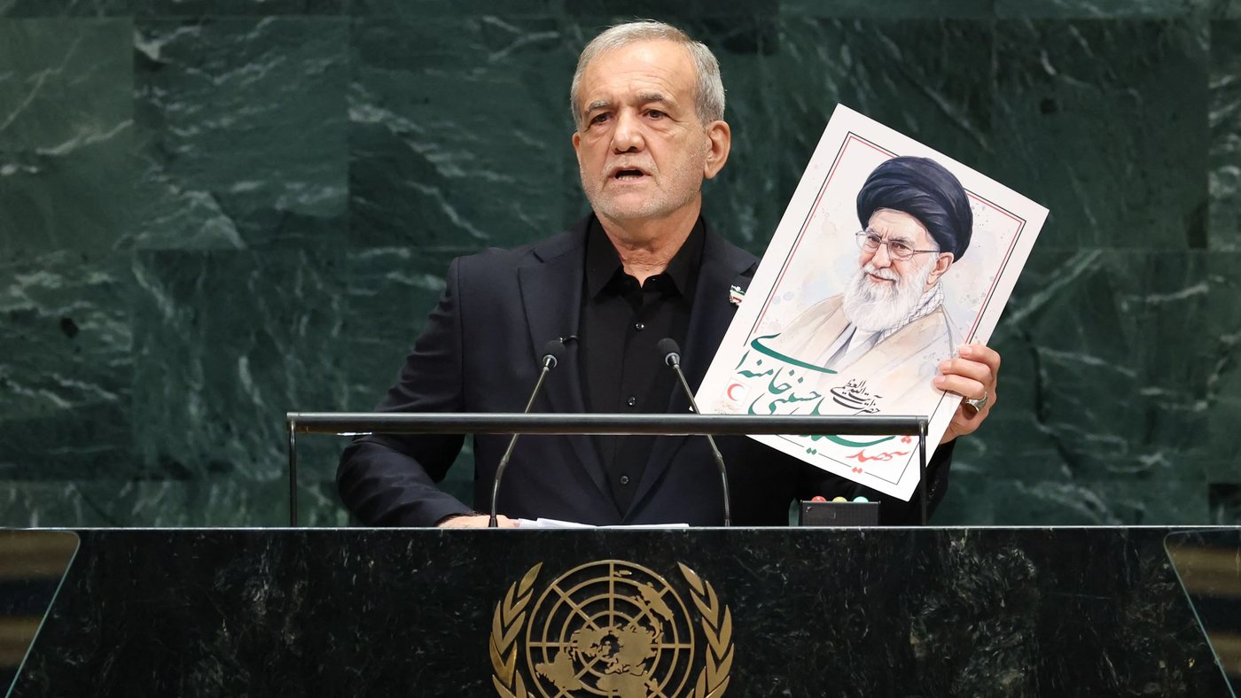 Irans Präsident wirft Israel «Genozid» in Gaza vor und hält Bild Chameneis bei UN-Rede hoch