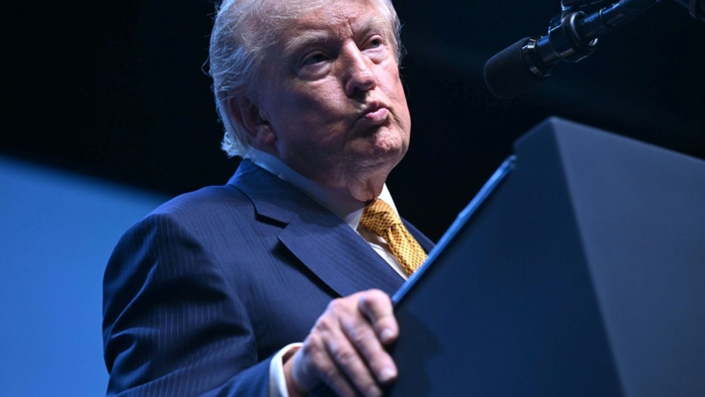 Trump kündigt neue Angriffe auf Iran an und erwartet schnelles Ende