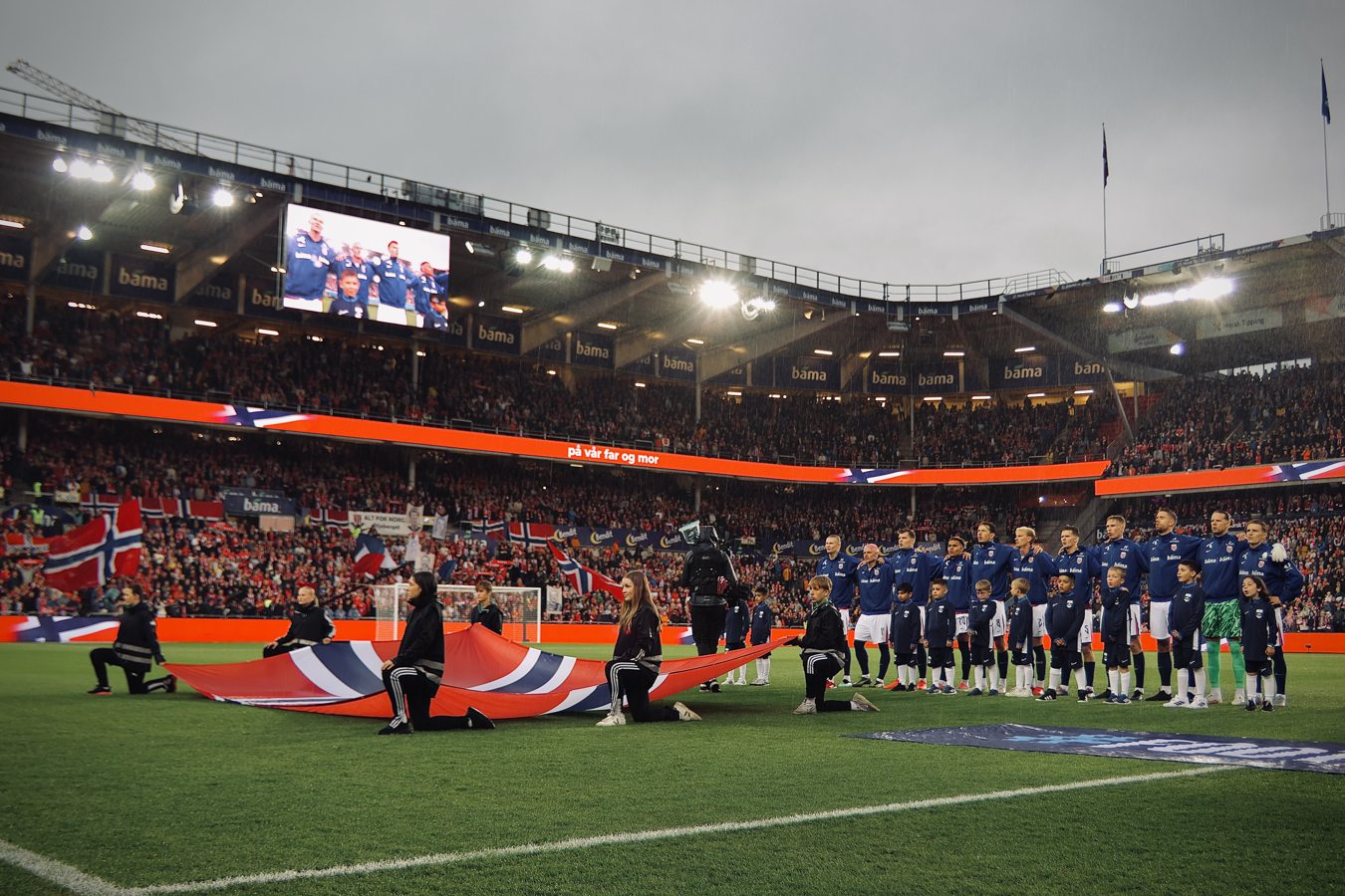 Jude Bellingham schießt England ins WM-Halbfinale