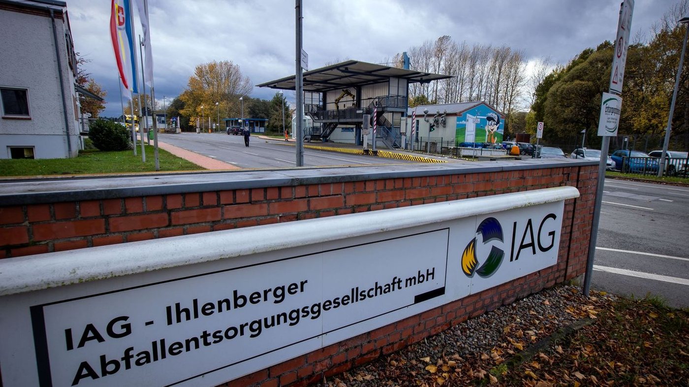 Backhaus befürwortet Südausbau der Sondermülldeponie Ihlenberg