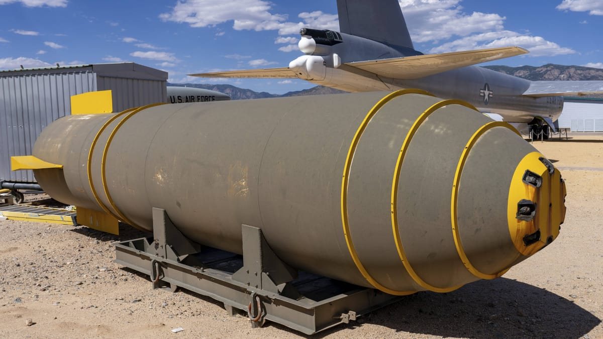 Sicherheitsexperte Krause: Deutschland braucht eigene Atombombe