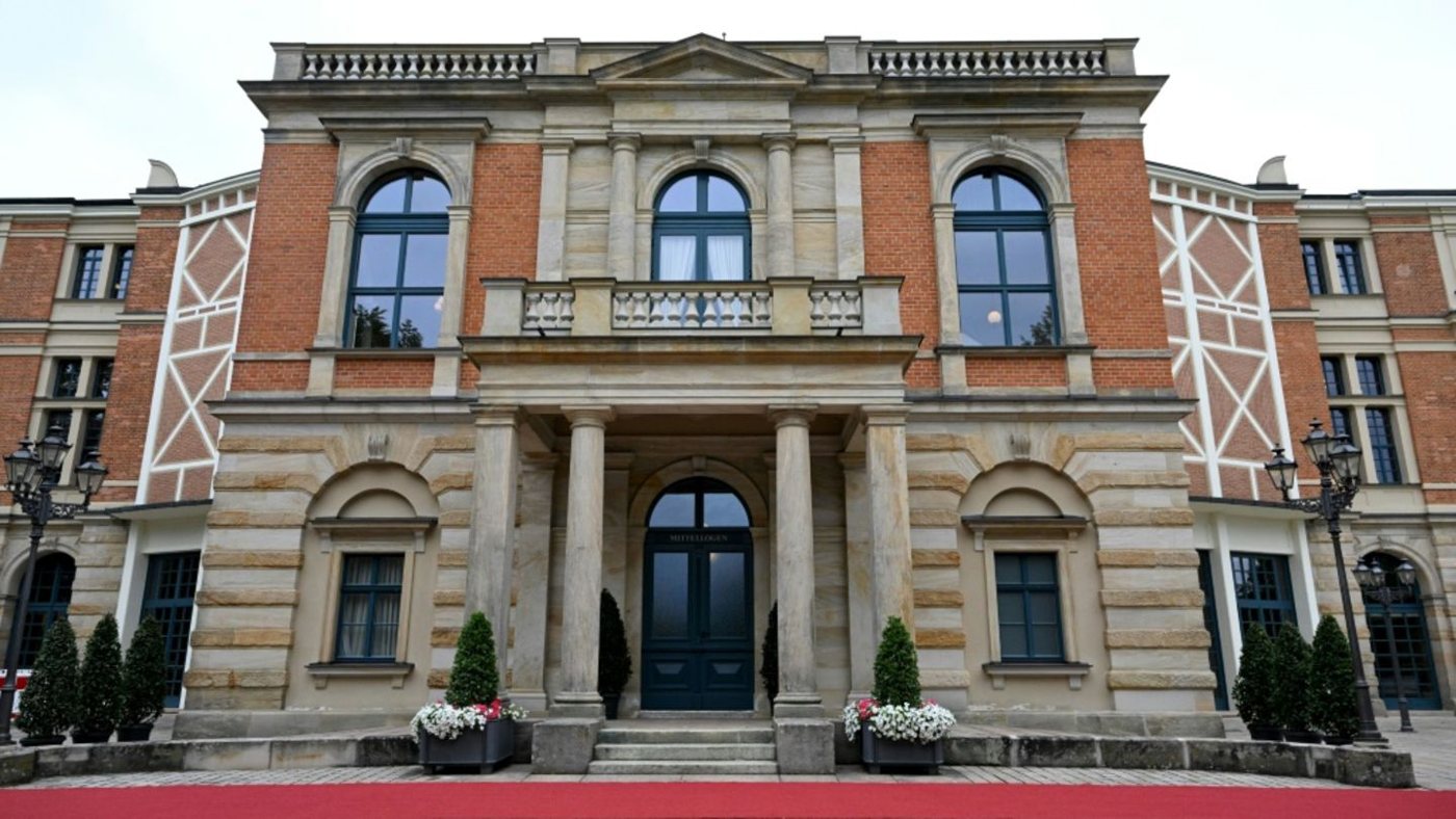 150. Bayreuther Festspiele mit Beethoven und kritischer Rede eröffnet