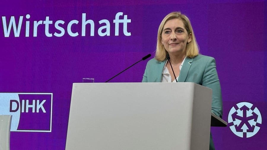 Kanzleramtschefin Warken mahnt Koalition zu Tempo bei Reformen