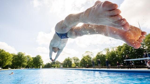 Bis zu 31 Grad in Niedersachsen: Wetterexperten warnen vor Gewittern
