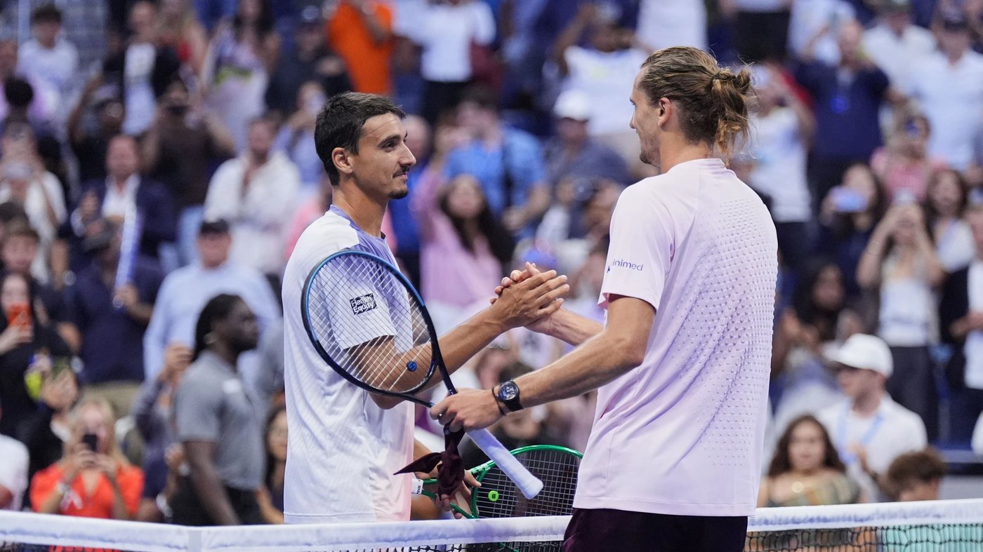 Zverev zittert sich bei US Open in Runde zwei