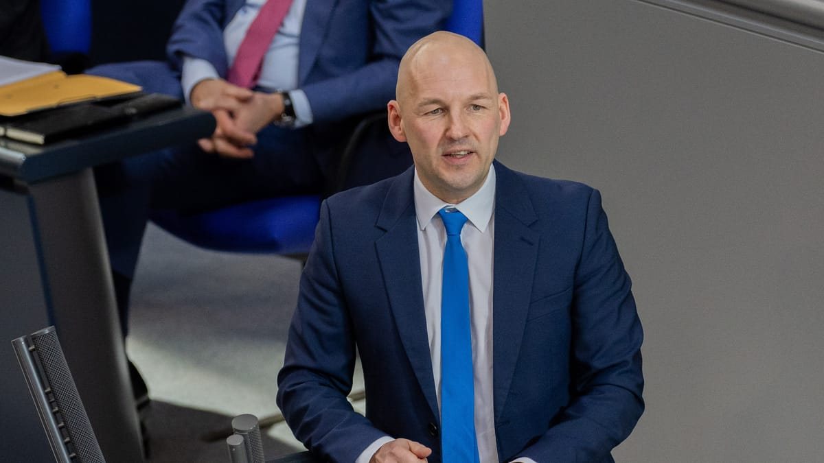 Merz kündigt Kurs der Regierung an