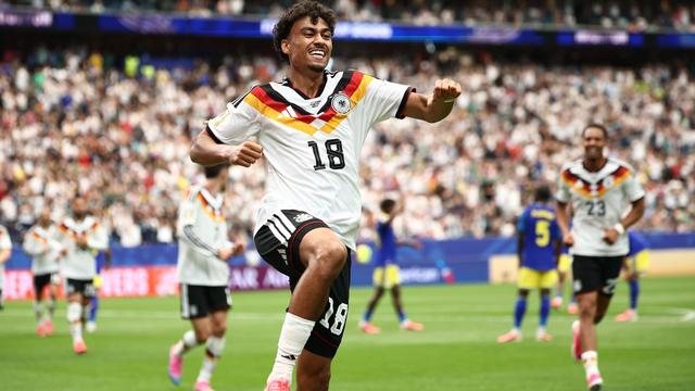 Nationalspieler Nathaniel Brown wechselt zum FC Bayern München