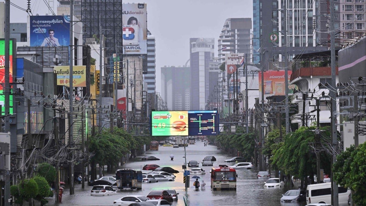 Bangkok erklärt nach schweren Regenfällen den Katastrophenzustand
