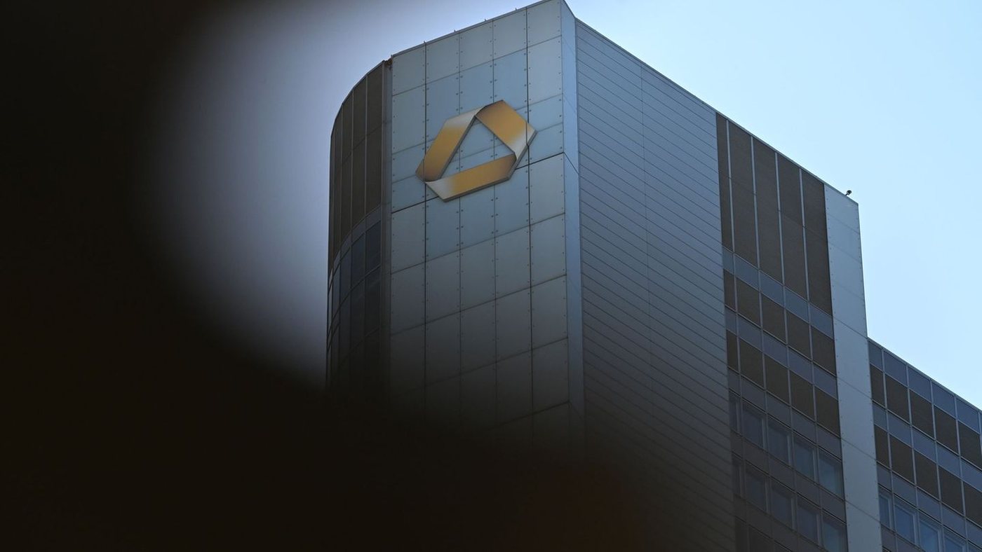Bund verlangt schnelle Zusagen von Unicredit-Chef Orcel zur Commerzbank