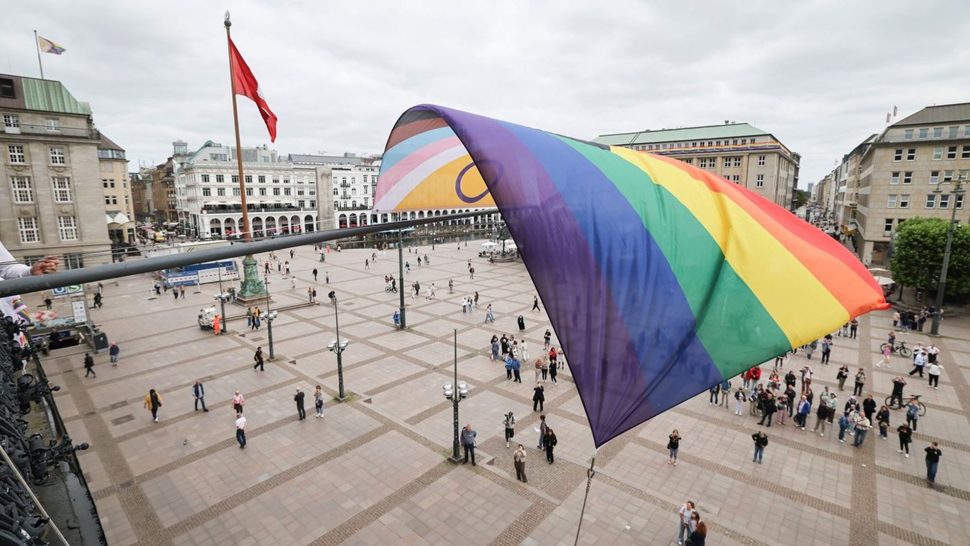 Angriff auf Berliner CSD von Dobrindt als islamistischer Terroranschlag eingestuft